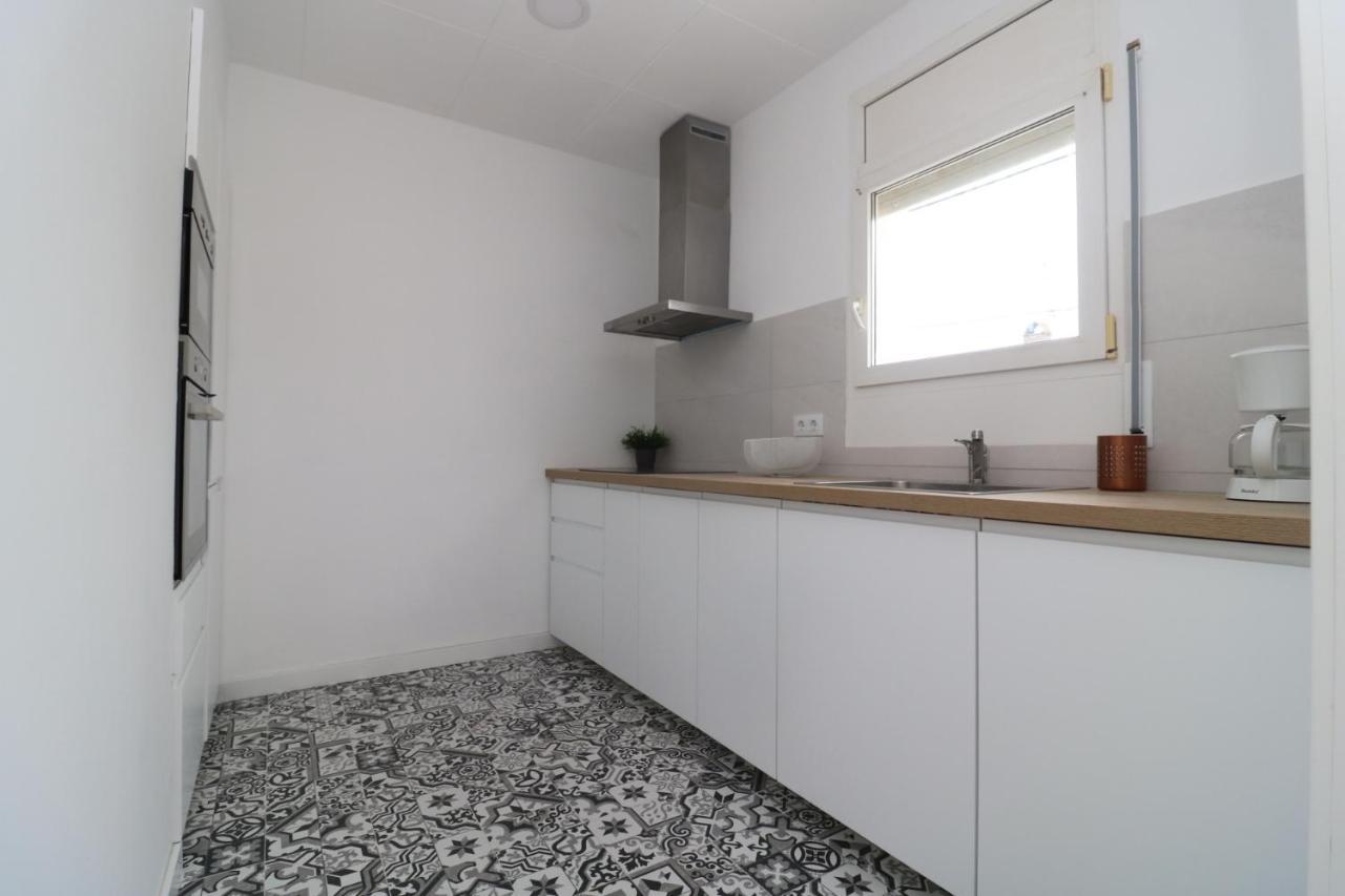 Montsia 23 - Casa Con Piscina Privada En Roses Villa Bagian luar foto