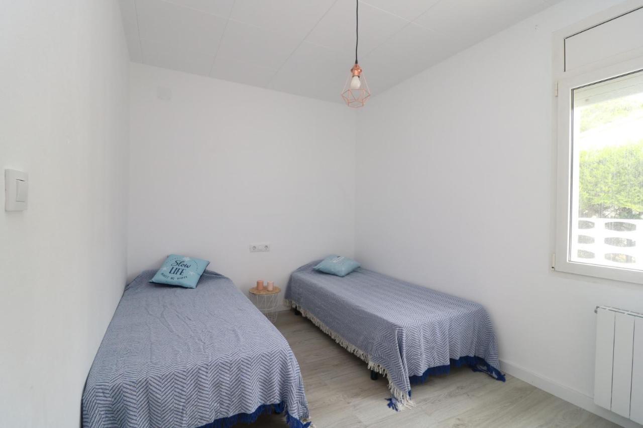 Montsia 23 - Casa Con Piscina Privada En Roses Villa Bagian luar foto